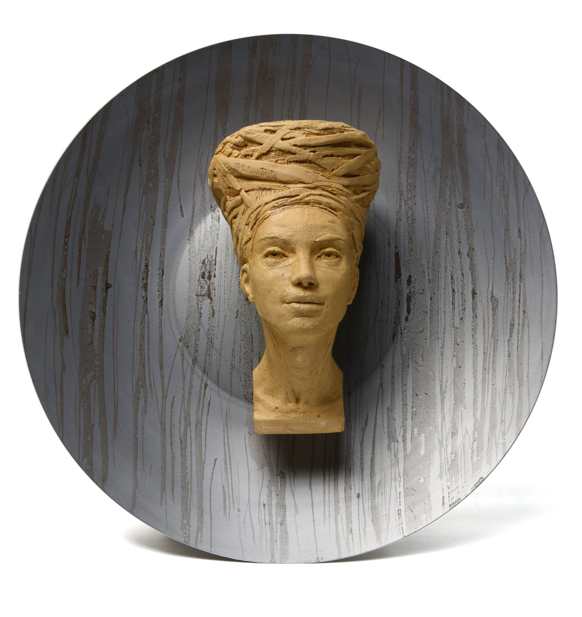 La Concipiente, scultura di Eleonora Francioni e Antonio Mastromarino, arte contemporanea a Pietrasanta