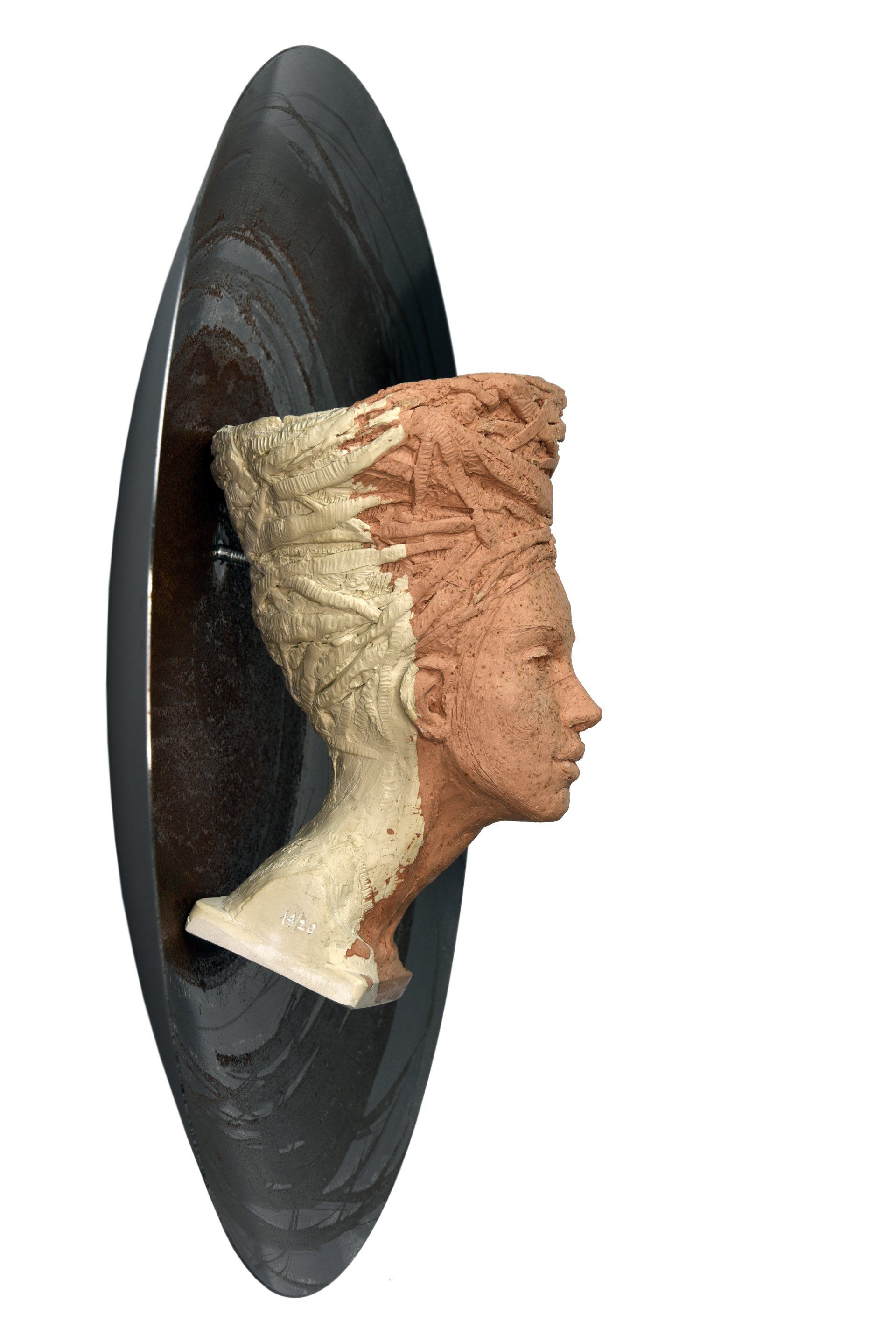 La Concipiente, scultura di Eleonora Francioni e Antonio Mastromarino, artisti a Pietrasanta.