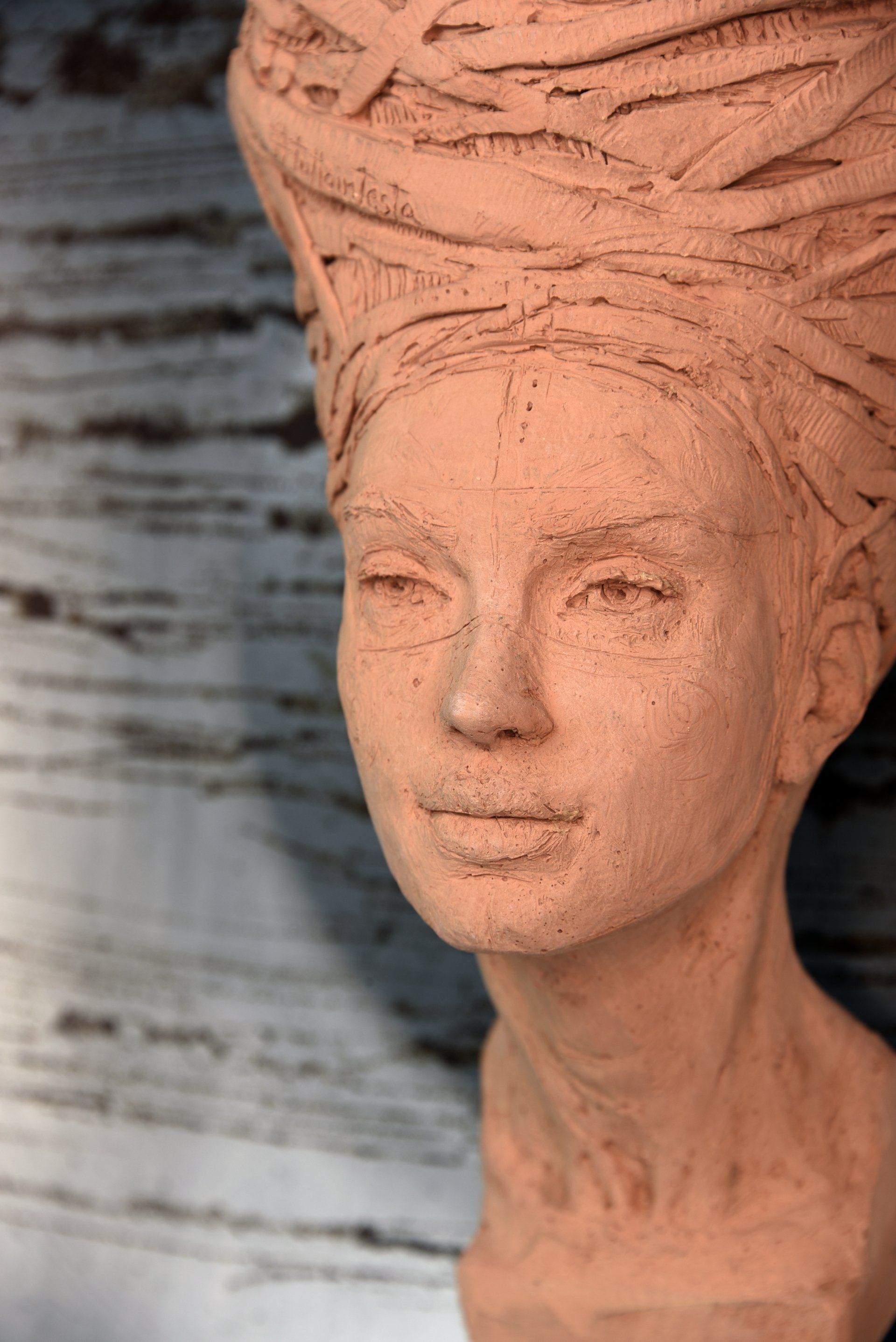 La Concipiente, scultura di Eleonora Francioni e Antonio Mastromarino, arte contemporanea a Pietrasanta