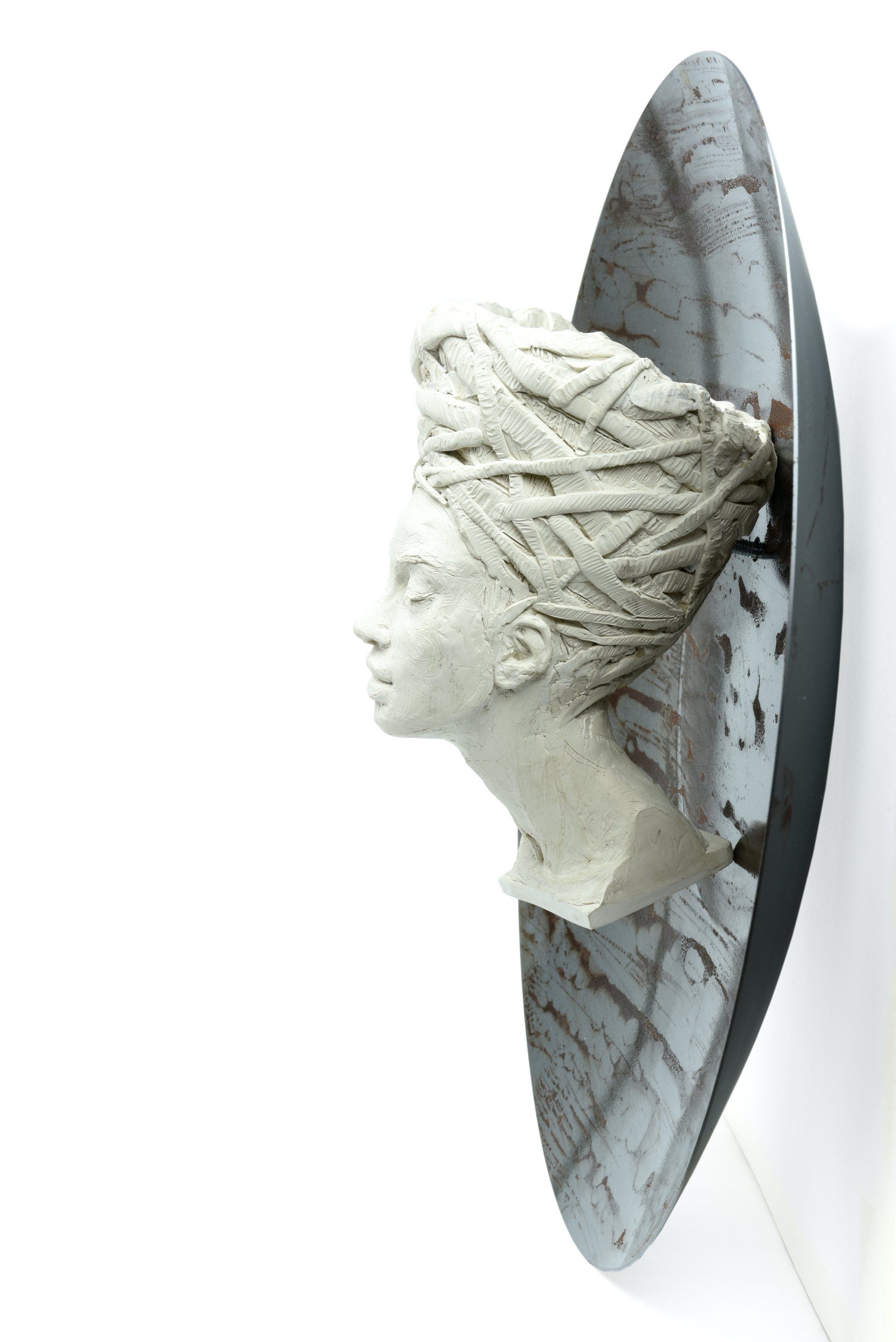 La Concipiente, opera di Eleonora Francioni e Antonio Mastromarino, scultori a Pietrasanta.