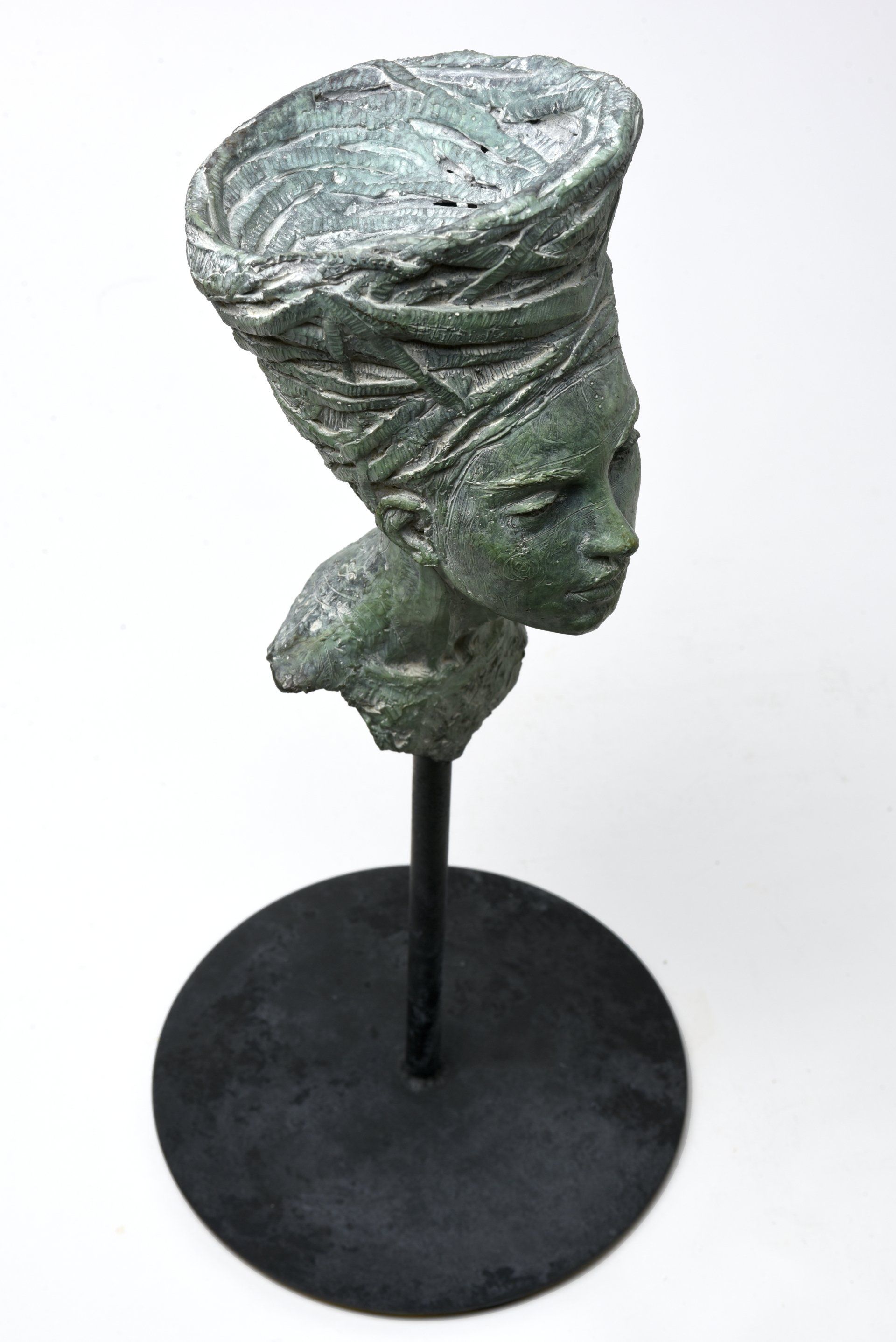 La Concipiente, scultura in bronzo di Eleonora Francioni e Antonio Mastromarino, artisti a Pietrasanta.