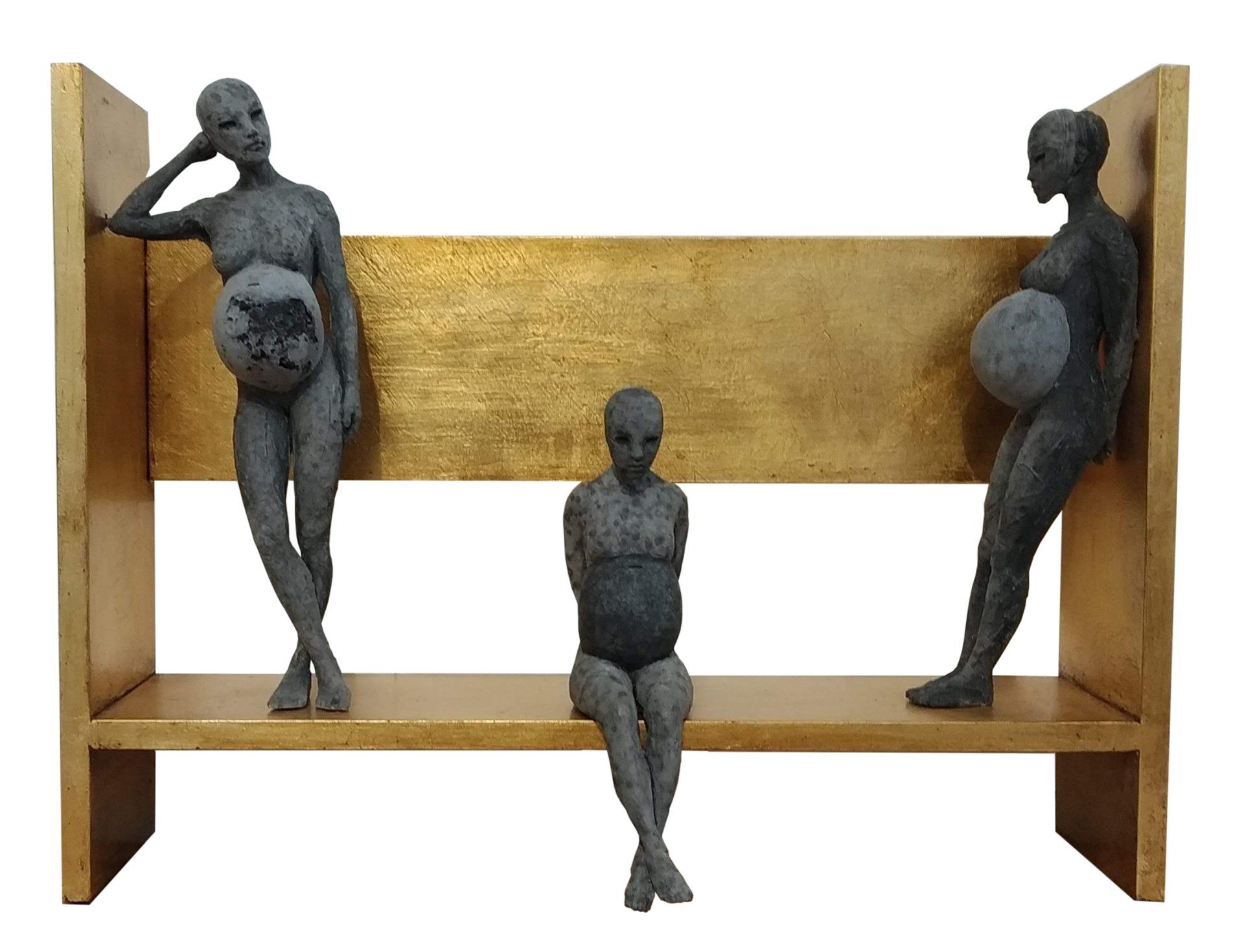 #femalepiggybank, scultura di Eleonora Francioni e Antonio Mastromarino, artisti a Pietrasanta