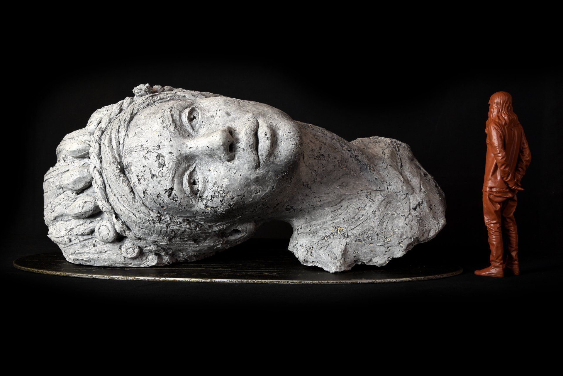 Venere, scultura in lolla di riso e idroresina di Eleonora Francioni e Antonio Mastromarino, scultori a Pietrasanta