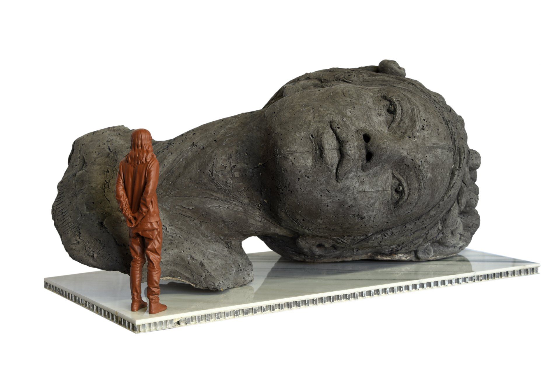 Venere, scultura di Eleonora Francioni Antonio Mastromarino, scultori a Pietrasanta