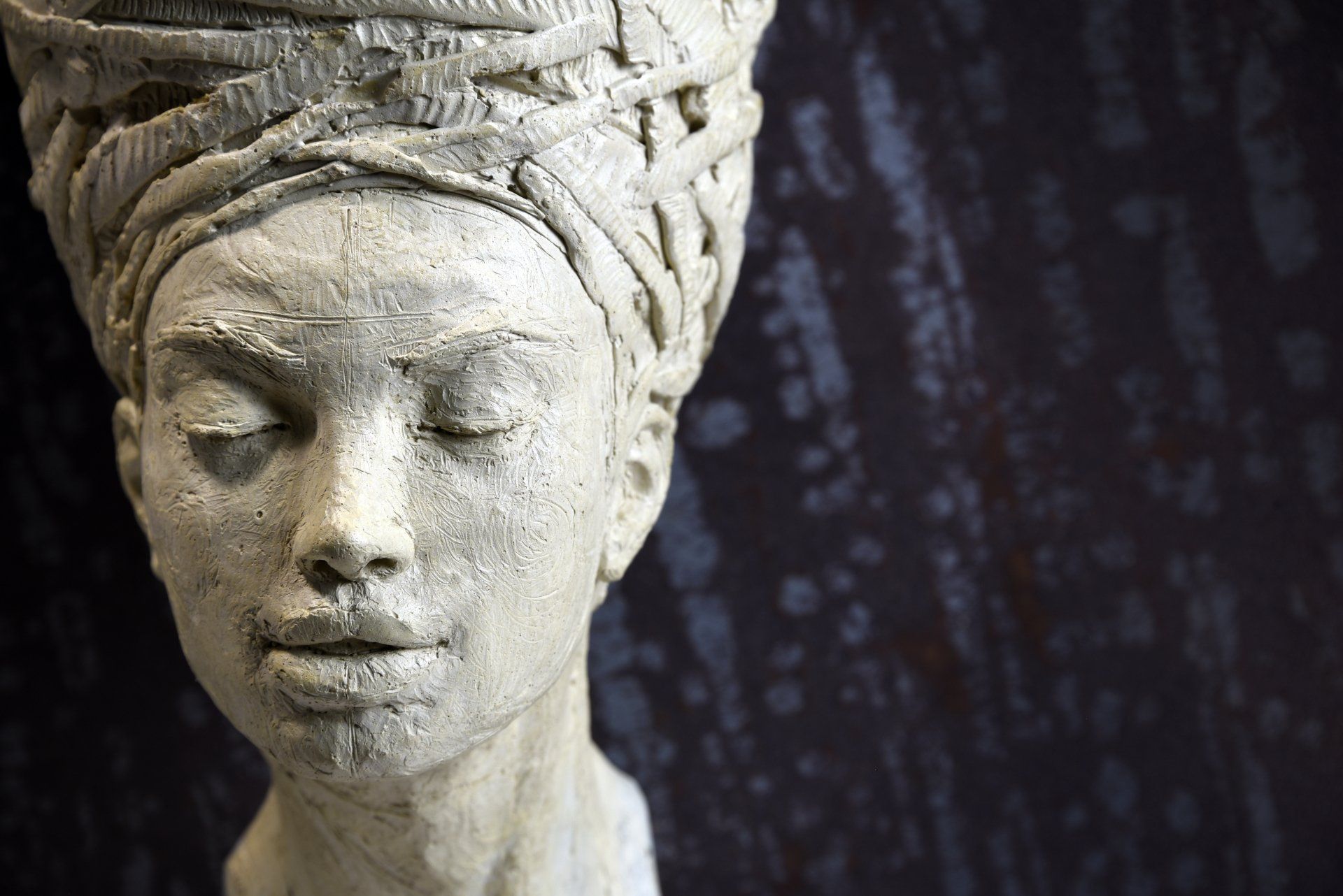 La Concipiente, scultura di Eleonora Francioni e Antonio Mastromarino, arte contemporanea a Pietrasanta