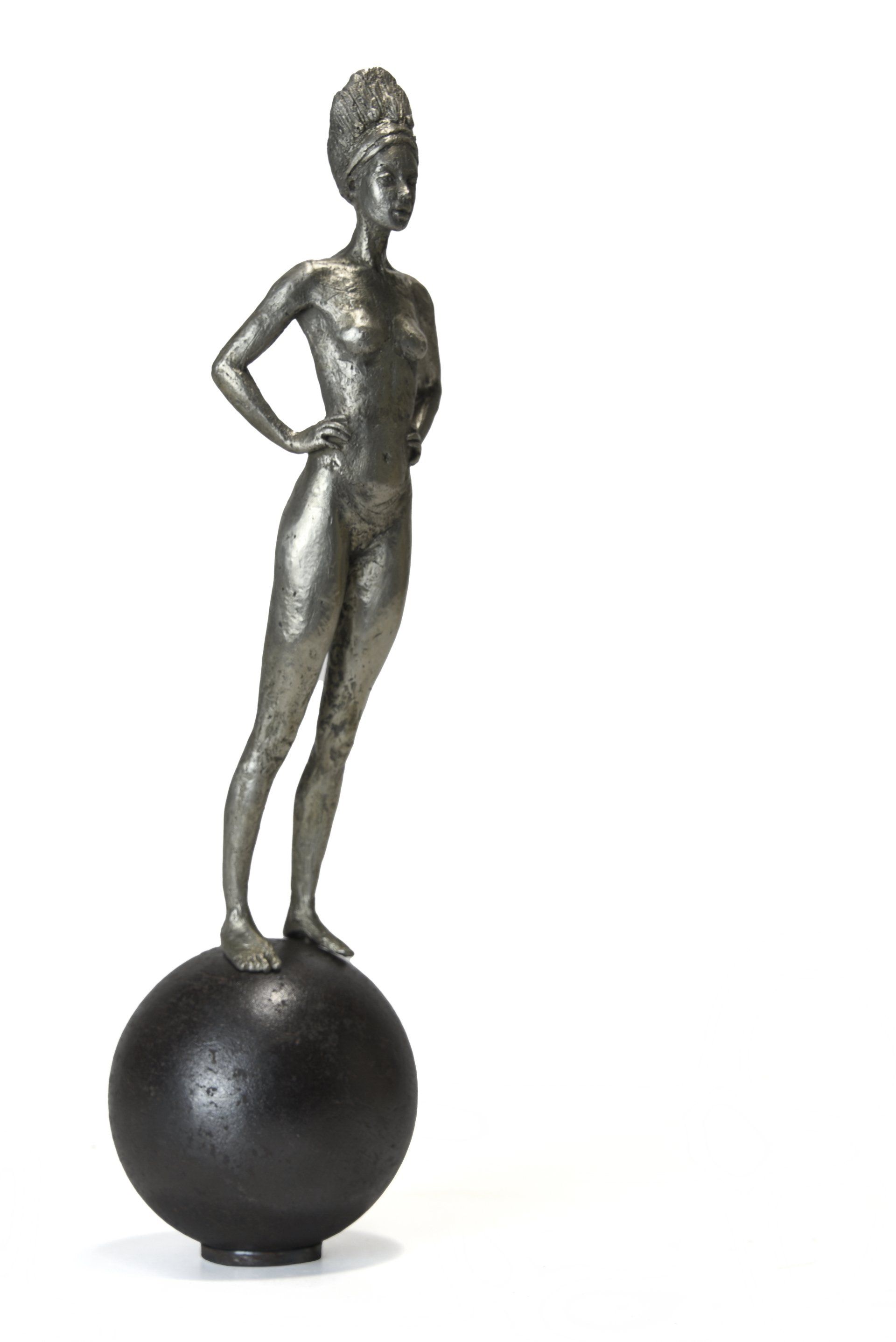 Il mondo di Venere, scultura in bronzo di Eleonora Francioni e Antonio Mastromarino, Pietrasanta.