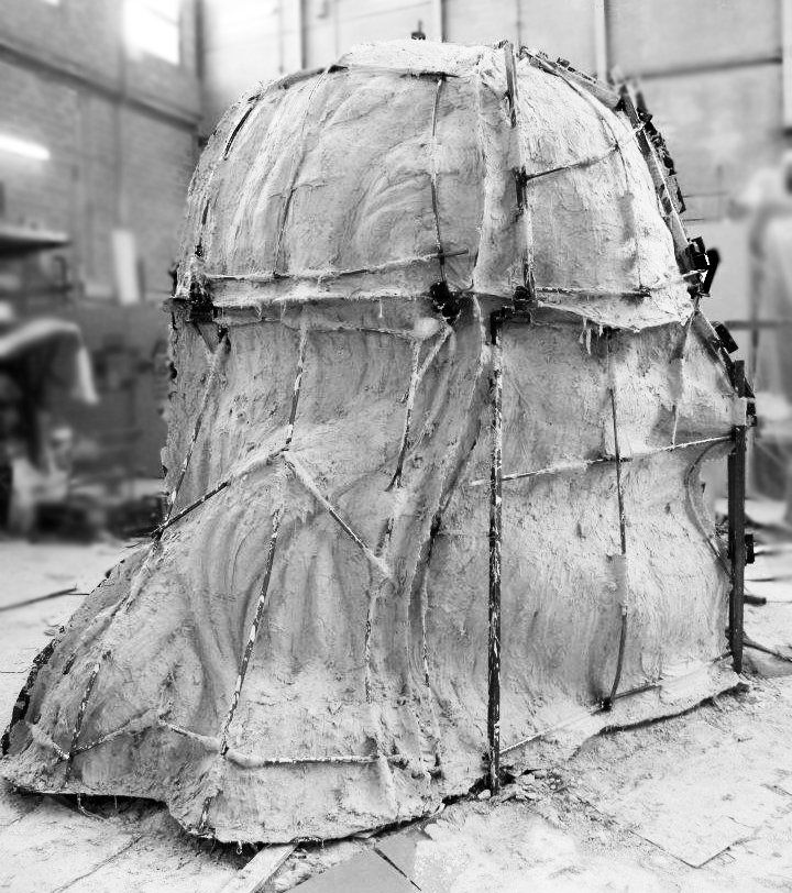 Leonardo Da Vinci, formatura in gesso, scultura di Eleonora Francioni e Antonio Mastromarino, artisti a Pietrasanta