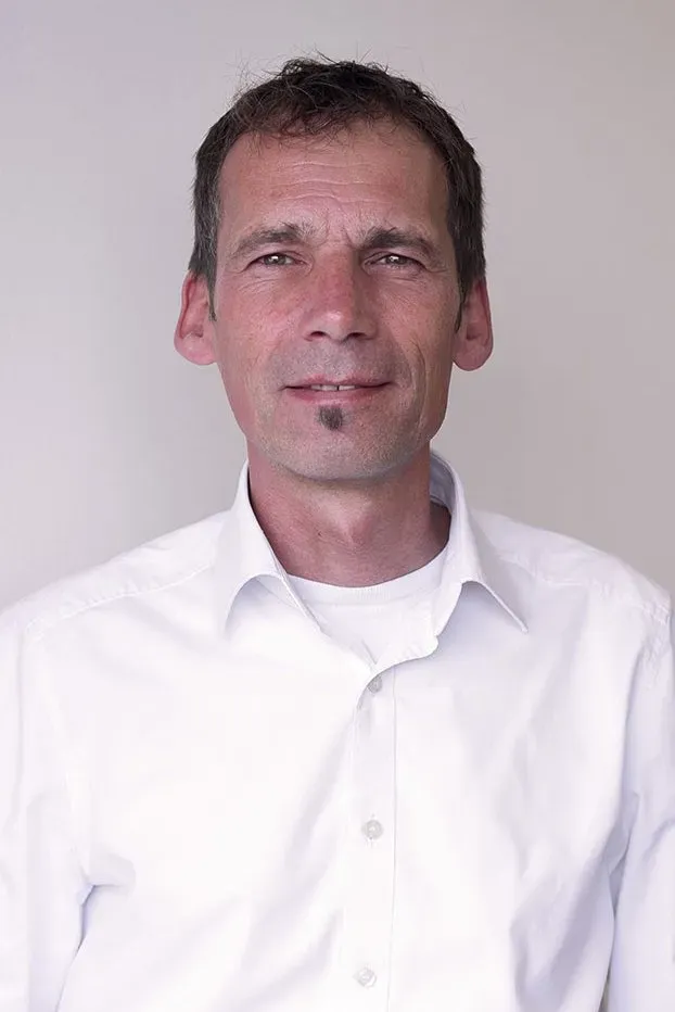 Torsten Poelmann - Managing Director Torsten Poelmann - Managing Director