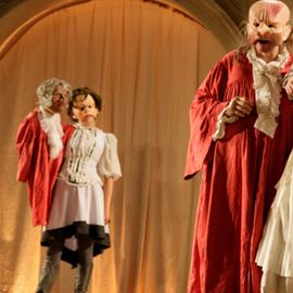 Der zerbrochene Krug Der zerbrochene Krug