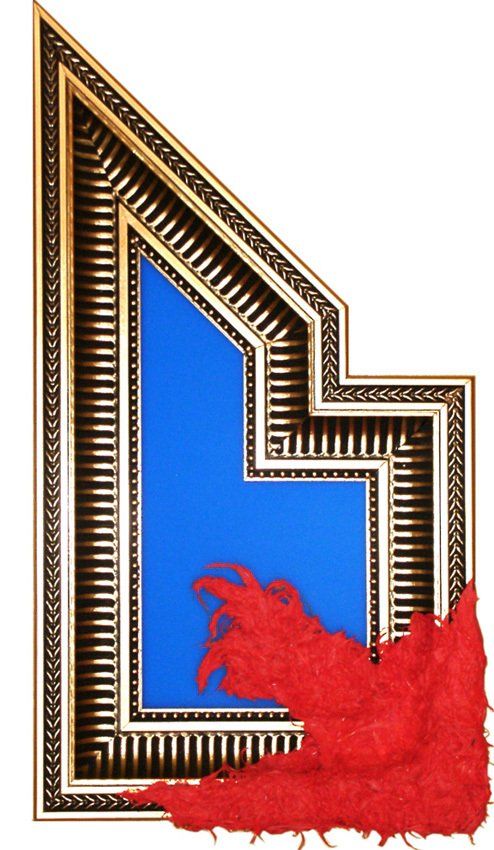 Holz, Federn, farbiges Acrylglas