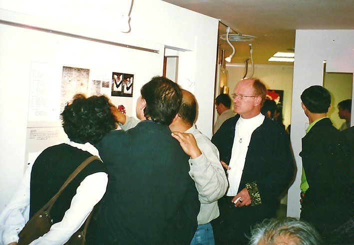 Vernissagepublikum, Männer, Frauen, Galerie