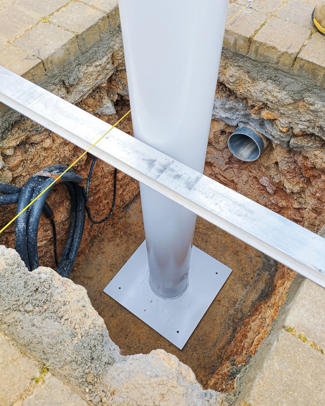 Cimentación Columnas y bigas de aluminio en Mallorca
