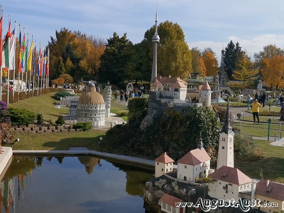 Marienkirche, Bleder See.. Foto August Aust Marienkirche, Bleder See.. Foto August Aust
