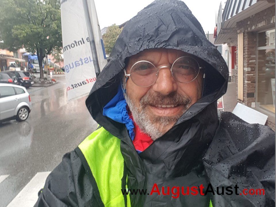 Wandern bei Schlechtwetter. Foto August Aust.