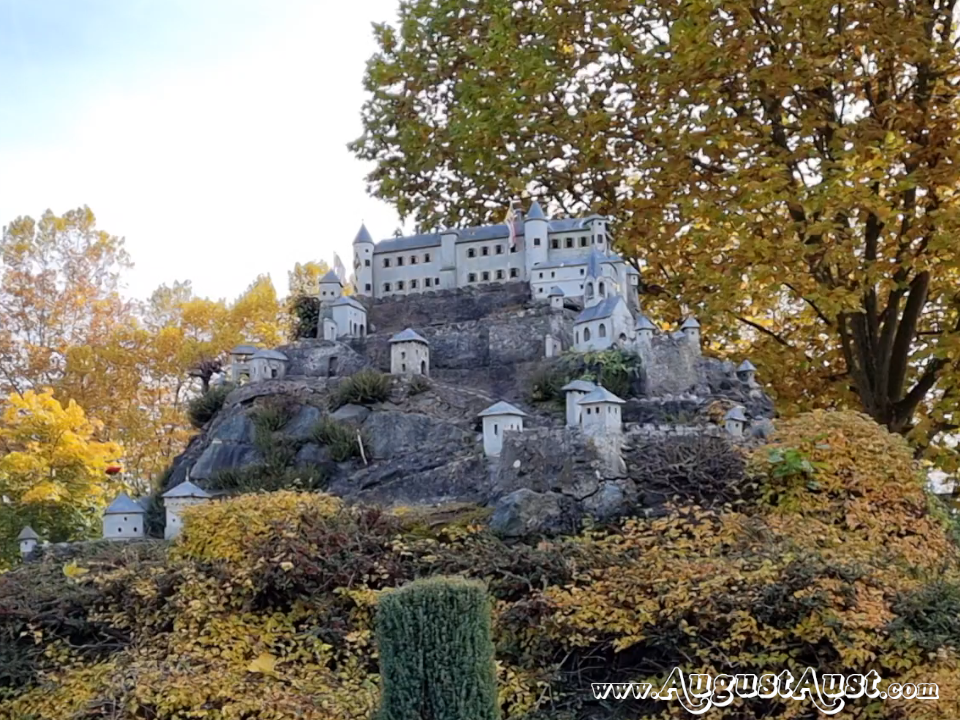 Burg Hochosterwitz, Launsdorf. Foto August Aust Burg Hochosterwitz, Launsdorf. Foto August Aust