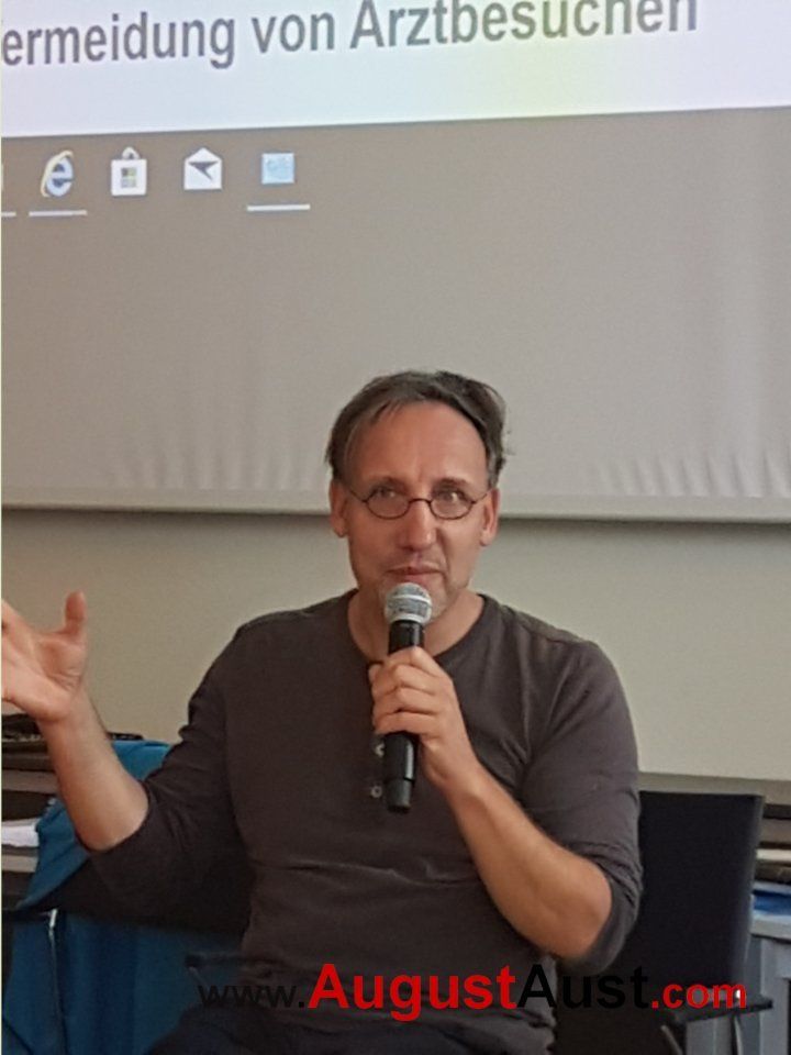 Fotos August Aust. 12. österreichweite Armutskonferenz