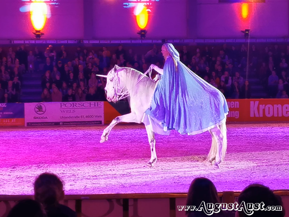 Nacht der Pferde. Sabina und Wolfgang Hellmayr. Foto: August Aust Nacht der Pferde. Sabina und Wolfgang Hellmayr. Foto: August Aust