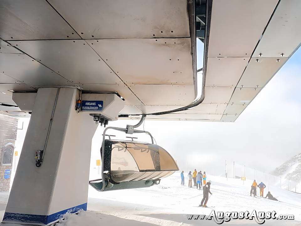 Hochkarbahn Bergstation Foto: August Aust Hochkarbahn Bergstation Foto: August Aust