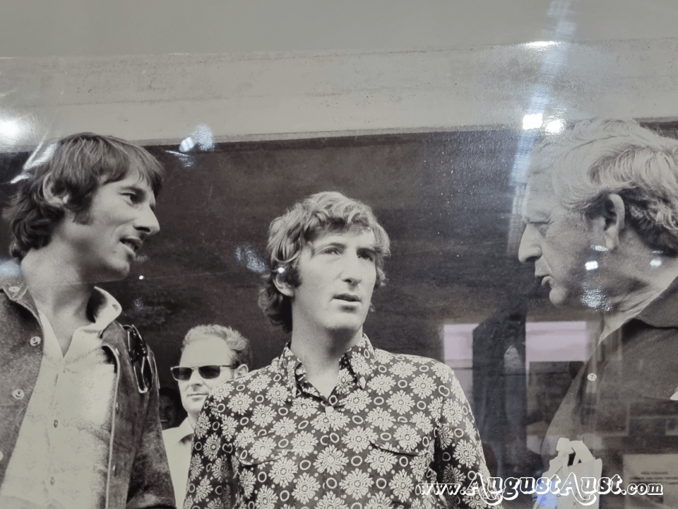 Udo Jürgens, Jochen Rindt und Gunther Philip. Foto: August Aust Udo Jürgens, Jochen Rindt und Gunther Philip. Foto: August Aust