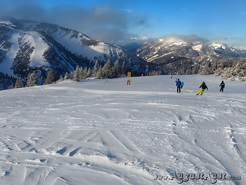 Hochkar Leckerplanabfahrt und Sonnenhang. Foto: August Aust Hochkar Leckerplanabfahrt und Sonnenhang. Foto: August Aust