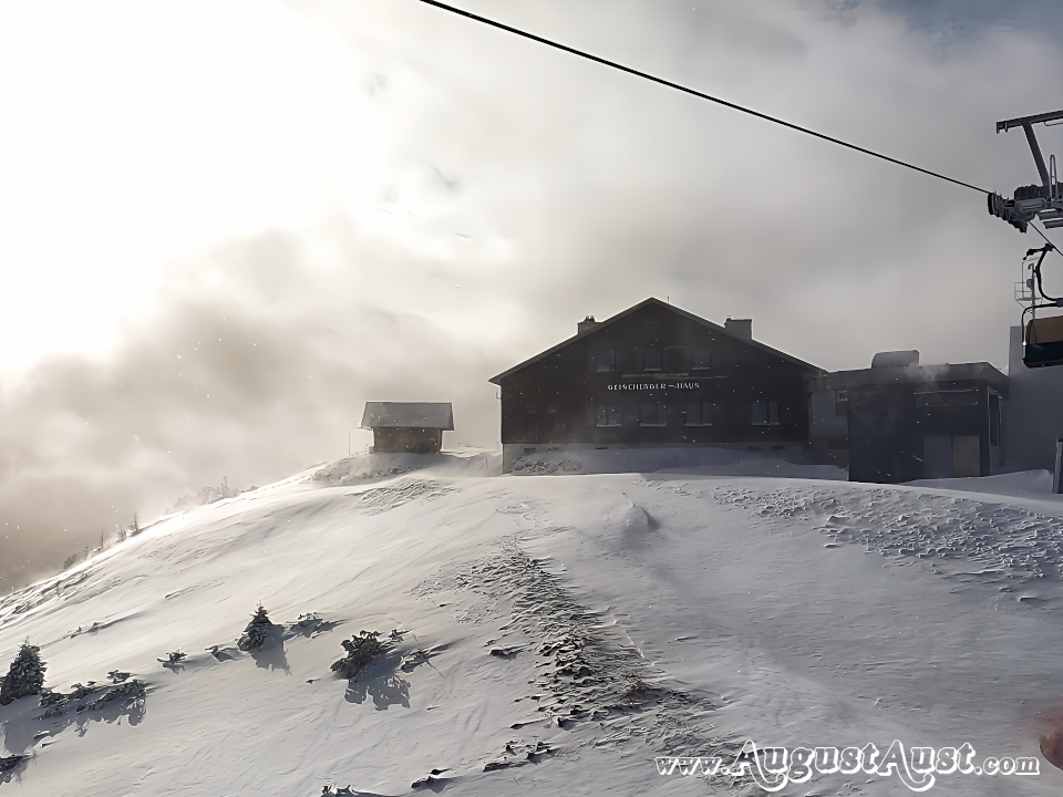 Hochkar, Geischlägerhaus. Foto: August Aust. Hochkar, Geischlägerhaus. Foto: August Aust.