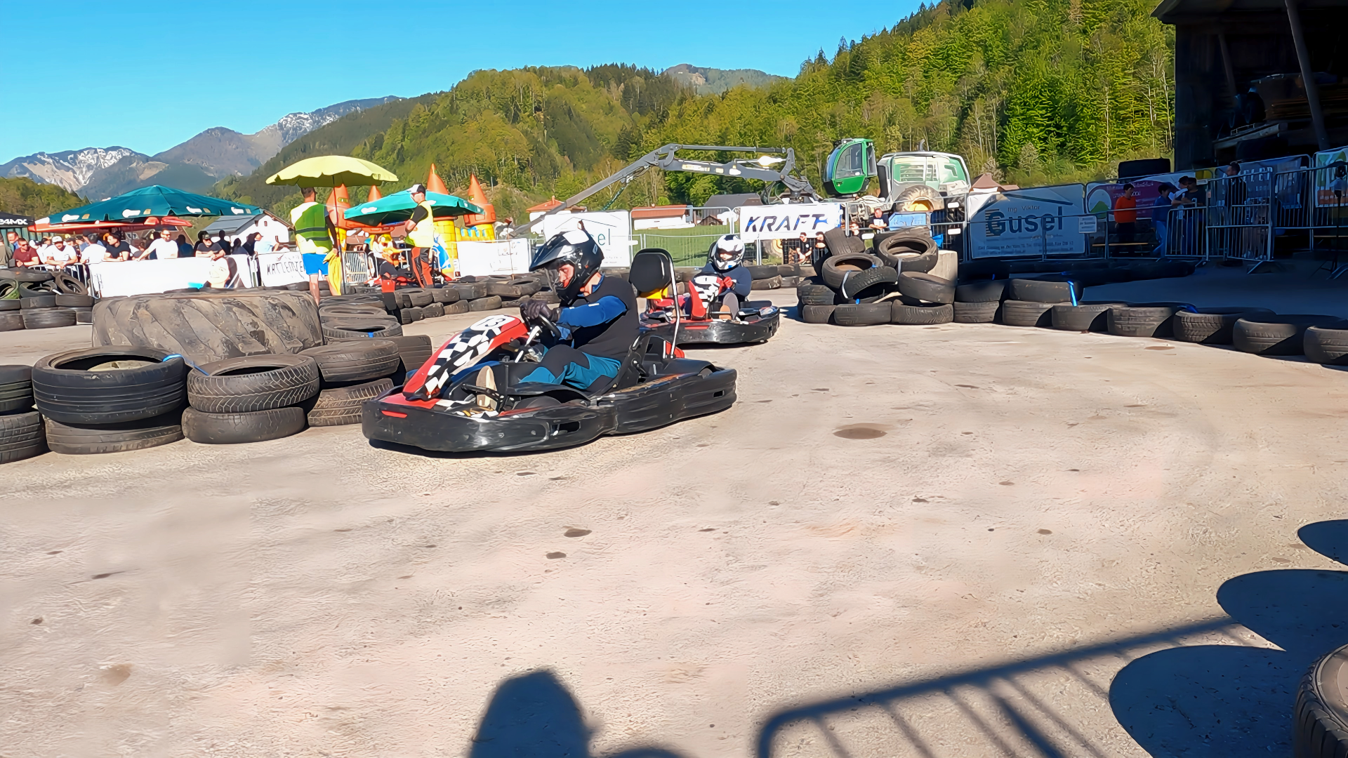 Kart-Event, Zweikämpfe. Foto: August Aust Kart-Event, Zweikämpfe. Foto: August Aust
