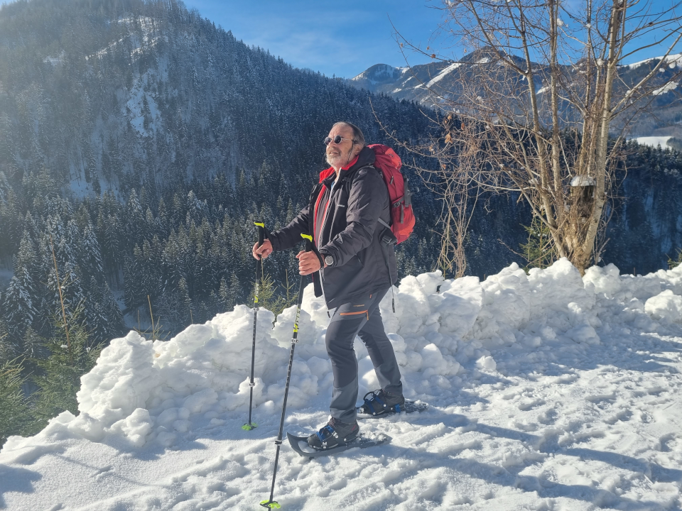 Schneeschuhwandern in den Ostalpen. Foto: August Aust Schneeschuhwandern in den Ostalpen. Foto: August Aust