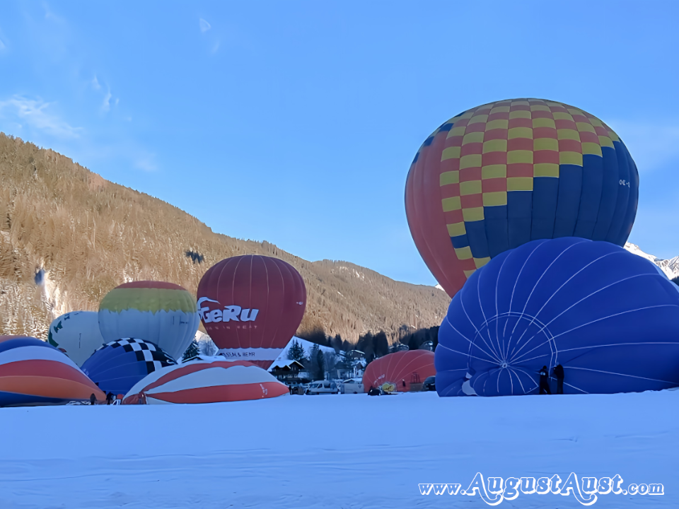 Heißluftballone. Foto: August Aust Heißluftballone. Foto: August Aust