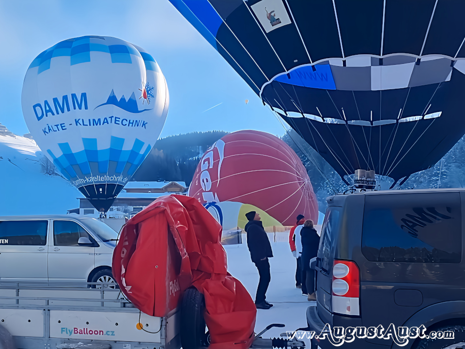 Heißluftballone. Foto: August Aust Heißluftballone. Foto: August Aust