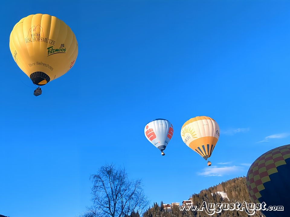 Heißluftballone Start. Foto: August Aust Heißluftballone Start. Foto: August Aust