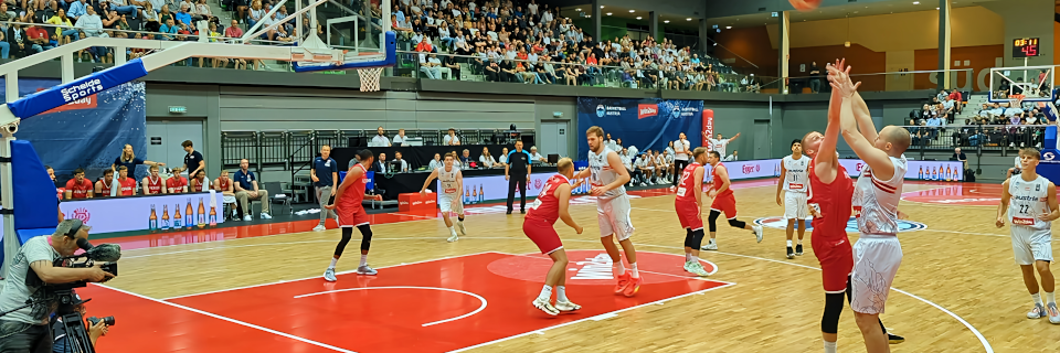 Basketball Länderspiel Österreich gegen Norwegen. Foto: August Aust Basketball Länderspiel Österreich gegen Norwegen. Foto: August Aust