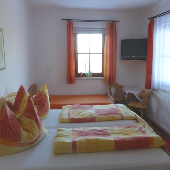 Bauernhof Klein Schöntal. Göstling an der Ybbs Bauernhof Klein Schöntal. Göstling an der Ybbs