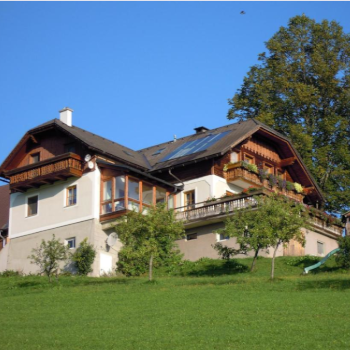 Biobauernhof Kurzeck. Göstling an der Ybbs Biobauernhof Kurzeck. Göstling an der Ybbs