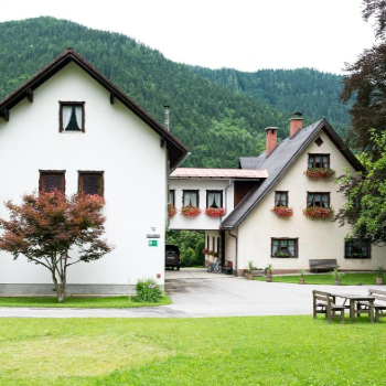 Biobauernhof Lassingbauer. Göstling an der Ybbs Biobauernhof Lassingbauer. Göstling an der Ybbs