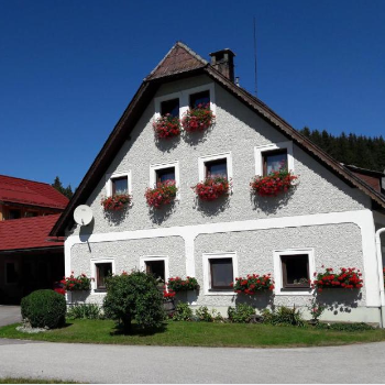 Biobauernhof Obereck. Göstling an der Ybbs Biobauernhof Obereck. Göstling an der Ybbs