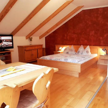 Biobauernhof Poidlbauer. Göstling an der Ybbs Biobauernhof Poidlbauer. Göstling an der Ybbs