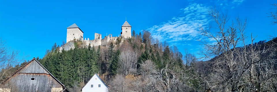 Burgruine Gallenstein. Foto: August Aust Burgruine Gallenstein. Foto: August Aust