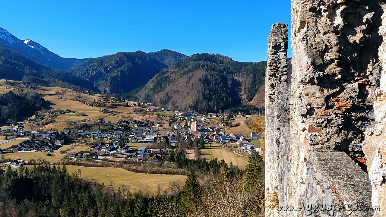 Burgruine Gallenstein in der Steiermark. Foto: August Aust Burgruine Gallenstein in der Steiermark. Foto: August Aust