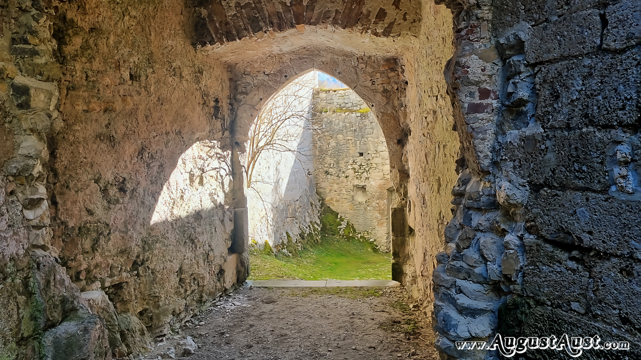 Burgruine Gallenstein in der Steiermark. Foto: August Aust Burgruine Gallenstein in der Steiermark. Foto: August Aust