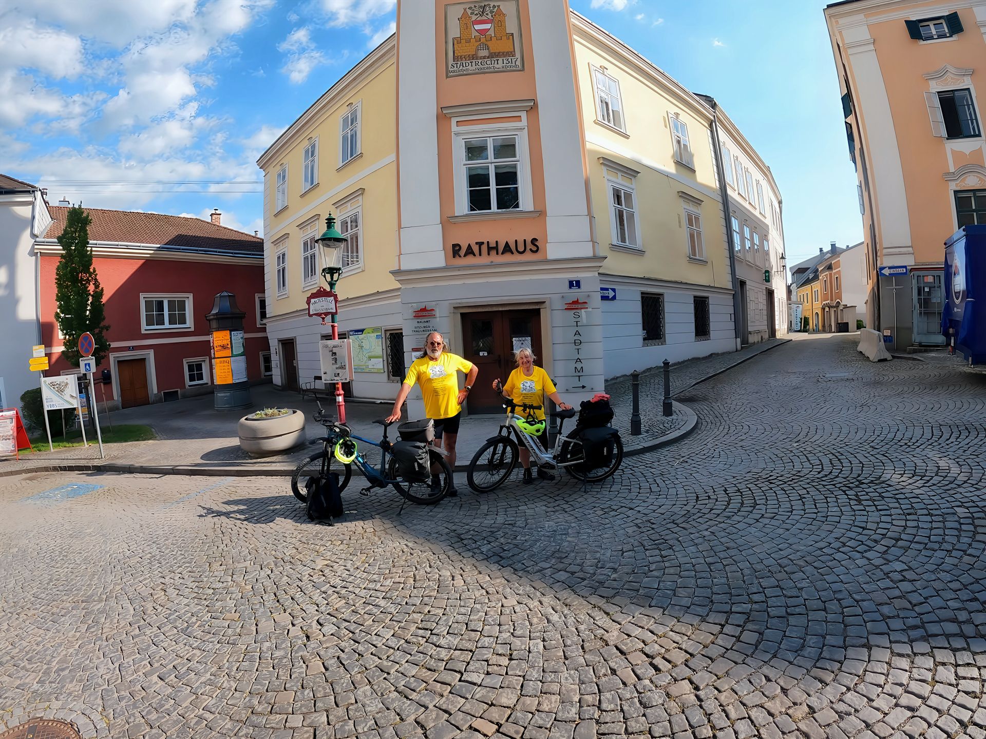 1. Etappe: Göstling an der Ybbs über Ybbstalradweg nach Ybbs an der Donau. 1. Etappe: Göstling an der Ybbs über Ybbstalradweg nach Ybbs an der Donau.