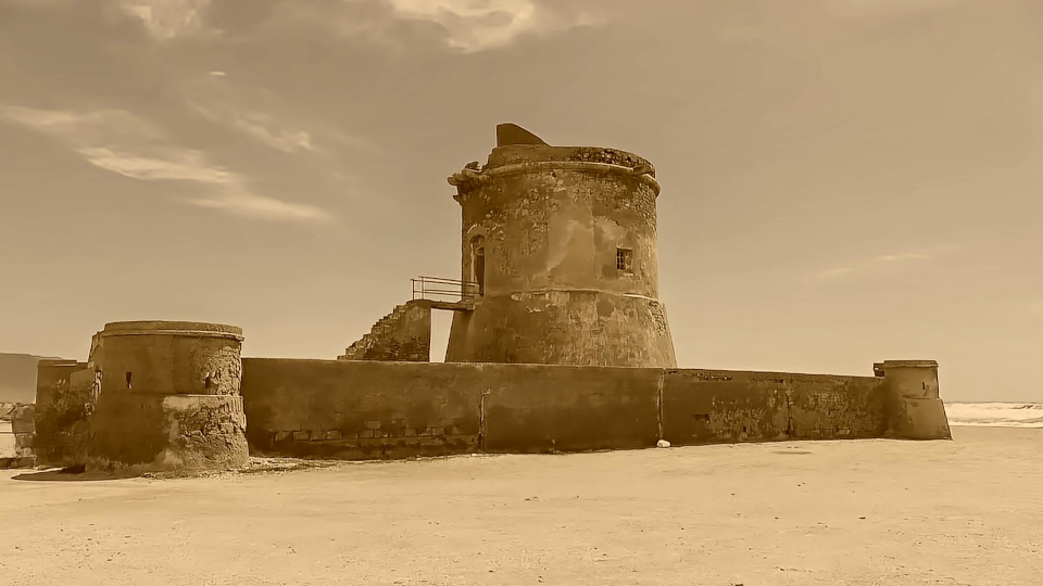 Torreón de Cabo de Gata Torreón de Cabo de Gata