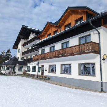 Gasthof Pension Hochkarhof. Foto: August Aust Gasthof Pension Hochkarhof. Foto: August Aust