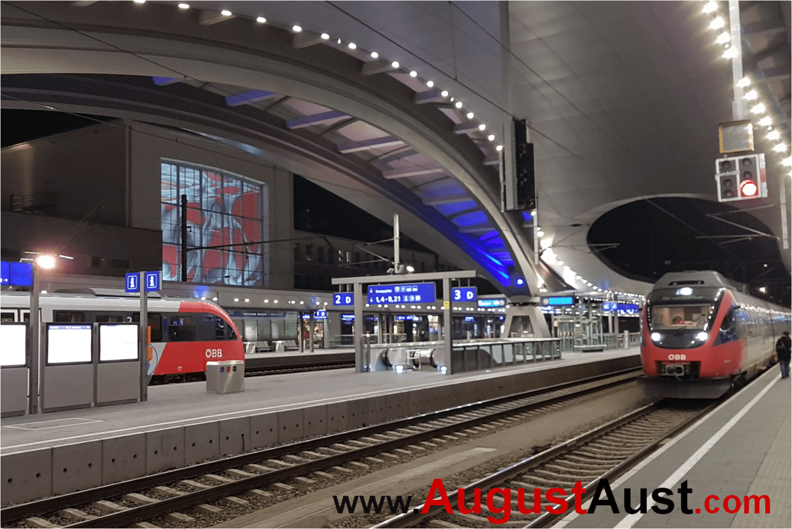 Der Hauptbahnhof verbindet Fern- und Nahverkehrsstrecken der ÖBB