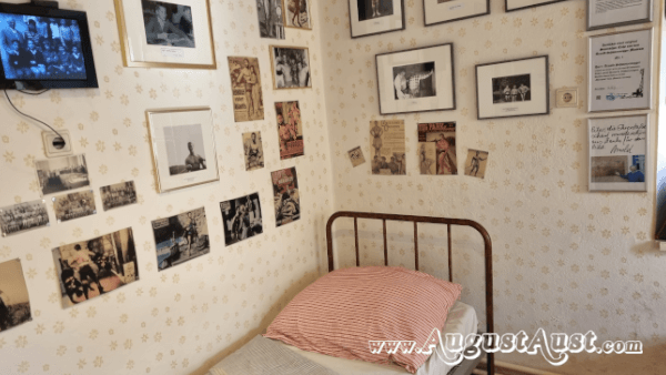 Arnold Schwarzenegger Geburtshaus. Foto August Aust Arnold Schwarzenegger Geburtshaus. Foto August Aust