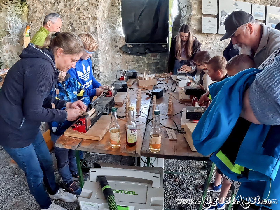 Holzwerkstatt, Leopold Wieser