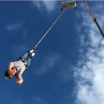 Video. Bungee Jumping
