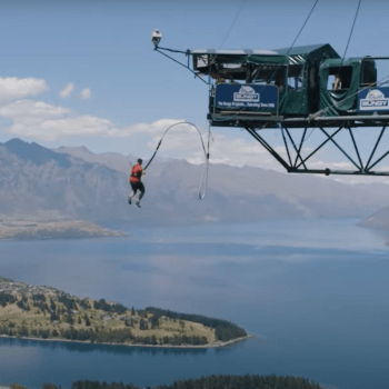 Bungee Jumping, Ledge Bungy. Bungee Jumping, Ledge Bungy.