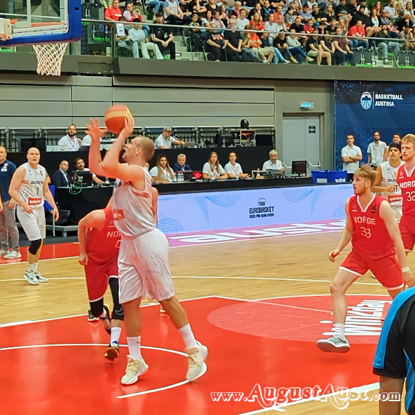 Basketball. Österreich gegen Norwegen. Foto: August Aust Basketball. Österreich gegen Norwegen. Foto: August Aust