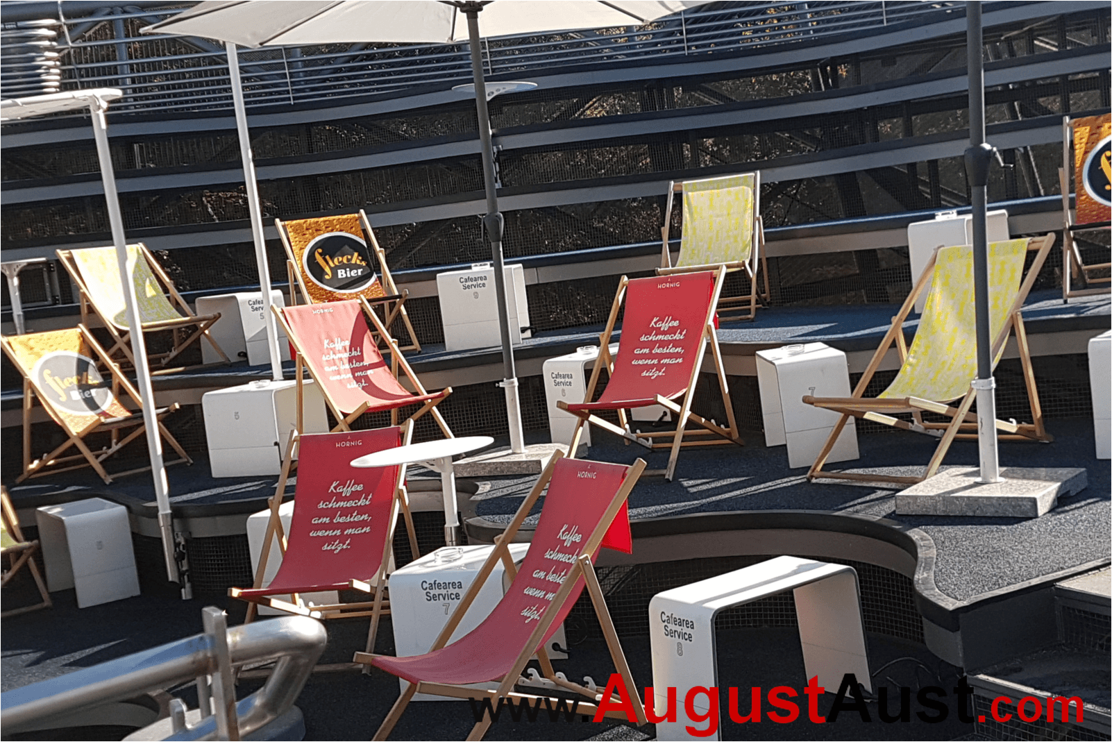 Murinsel Graz - Amphiteater für 350 Personen. Foto August Aust