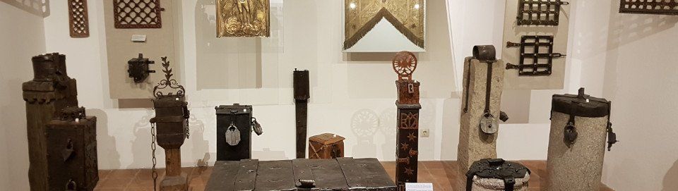 Opferstöcke, Shell Collection, Graz. Foto August Aust Opferstöcke, Shell Collection, Graz. Foto August Aust